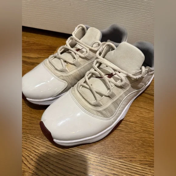 Nike Air Jordan 11 CMFT Low Mens Sz 10 - Picture 3 of 13